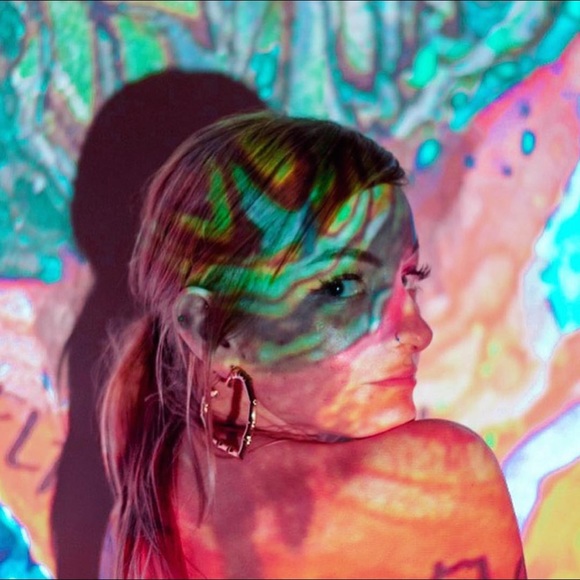 Meet your Posher 🍄🌿🌙🥀🌈 - Picture 6 of 8